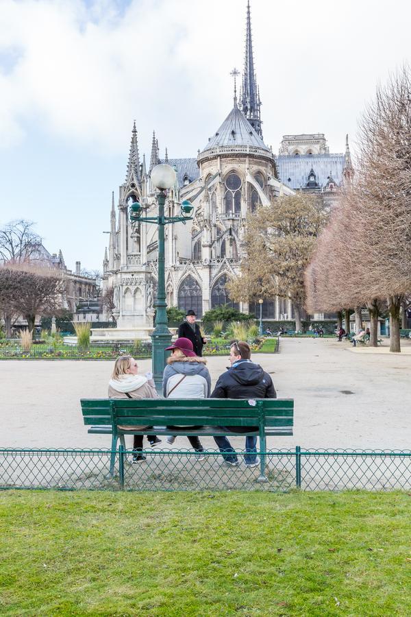 Veeve - Overlooking The Seine On Ile De La Cite Paris Exterior foto